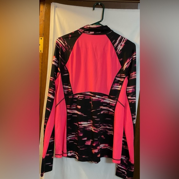 Tek Gear/ Dry Tek size xl zip front long sleeve hot pink and black active wear. - Picture 3 of 4